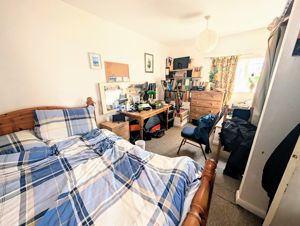 Photo 19- click for photo gallery